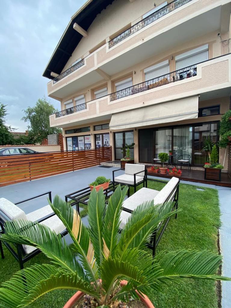 Migato Apartments Gevgelija Esterno foto
